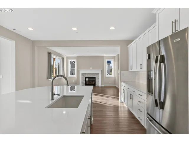 $850,000 | 9863 Southwest Ridge Drive, Beaverton, OR 97007