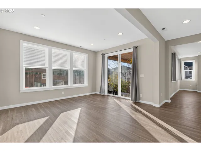 $850,000 | 9863 Southwest Ridge Drive, Beaverton, OR 97007