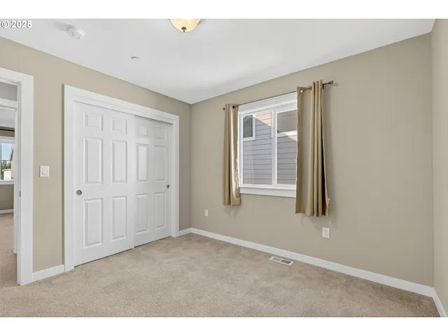 $850,000 | 9863 Southwest Ridge Drive, Beaverton, OR 97007