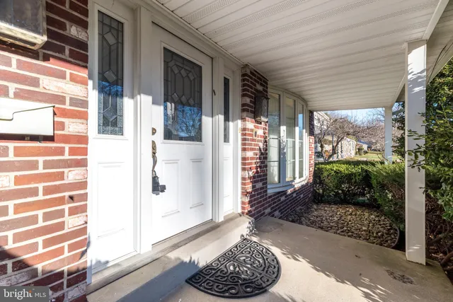 $425,000 | 3225 Burn Brae Drive, Dresher, PA 19025