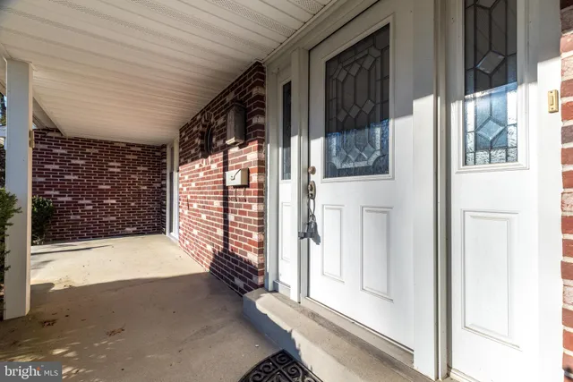 $425,000 | 3225 Burn Brae Drive, Dresher, PA 19025