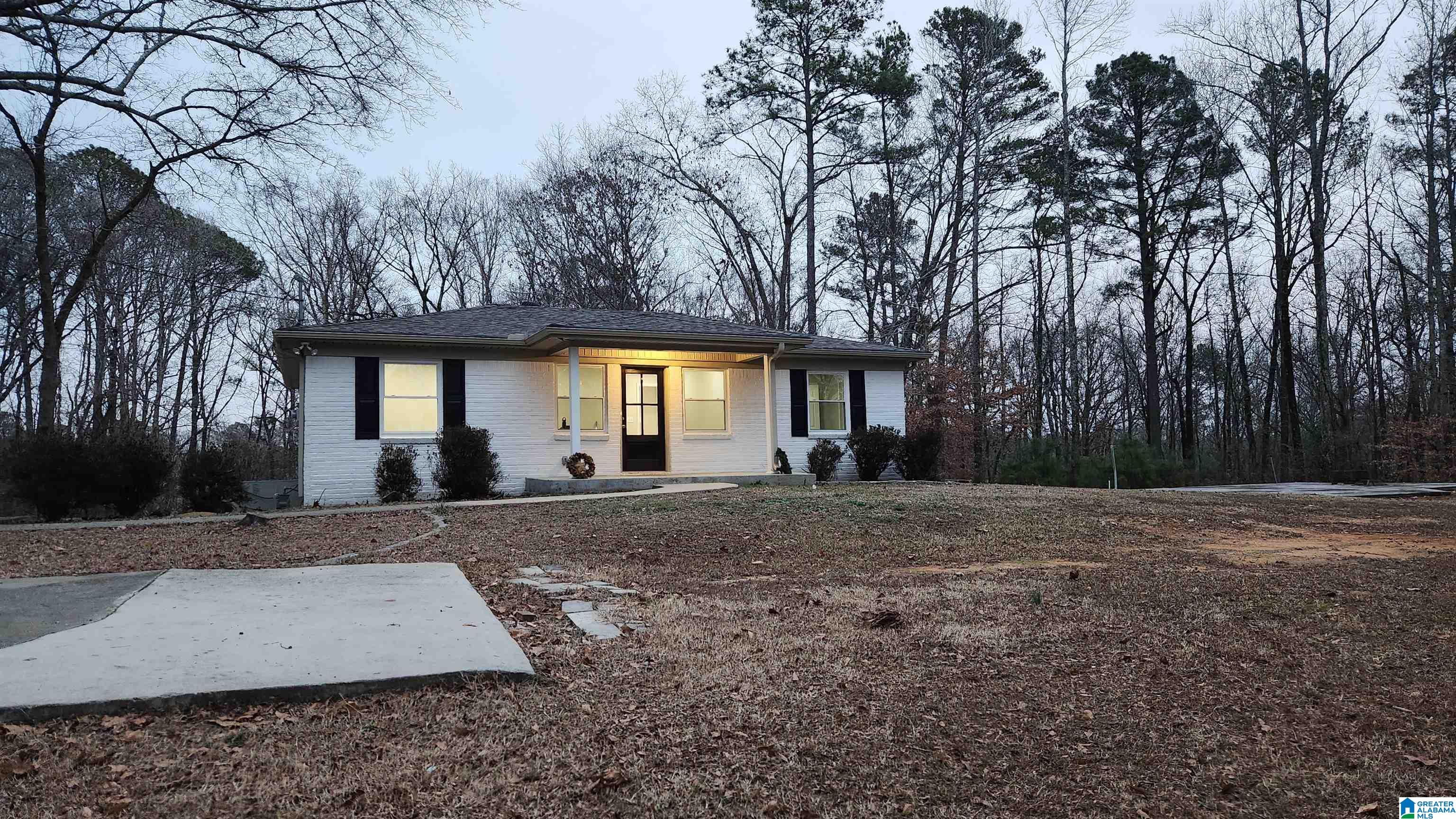1201 Sugar Ridge Road Morris, AL 35116 - Photo 10 of 40