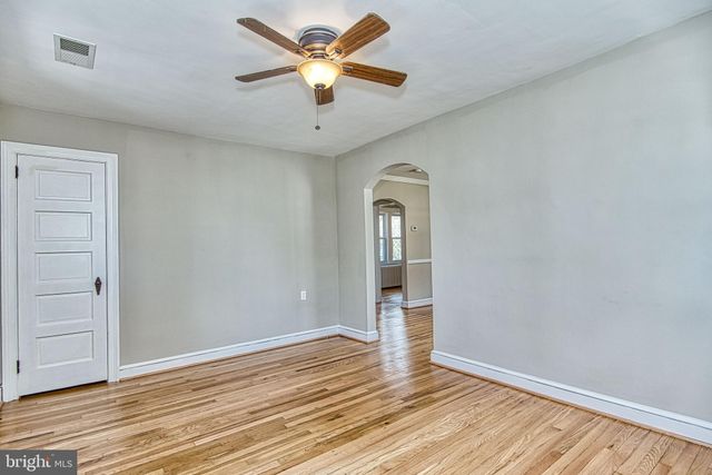 $800,000 | 18 East Maple Street, Alexandria, VA 22301