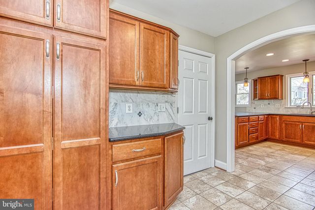 $800,000 | 18 East Maple Street, Alexandria, VA 22301