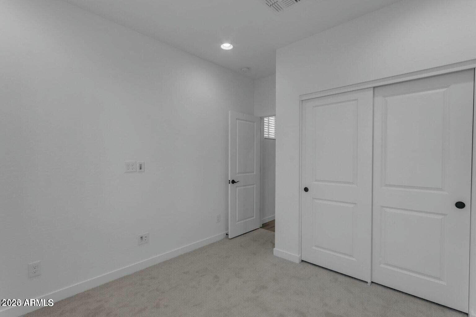 6434 North 17th Street Phoenix, AZ 85016 - Photo 8 of 38 a view of an empty room