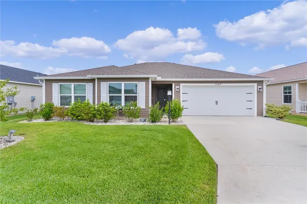 $349,900 | 3389 Luty Lane, The Villages, FL 32163