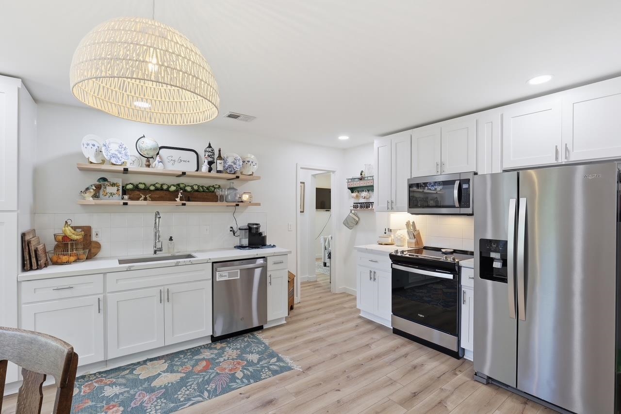 15 Littlejohn Street Inman, SC 29349 - Photo 6 of 25