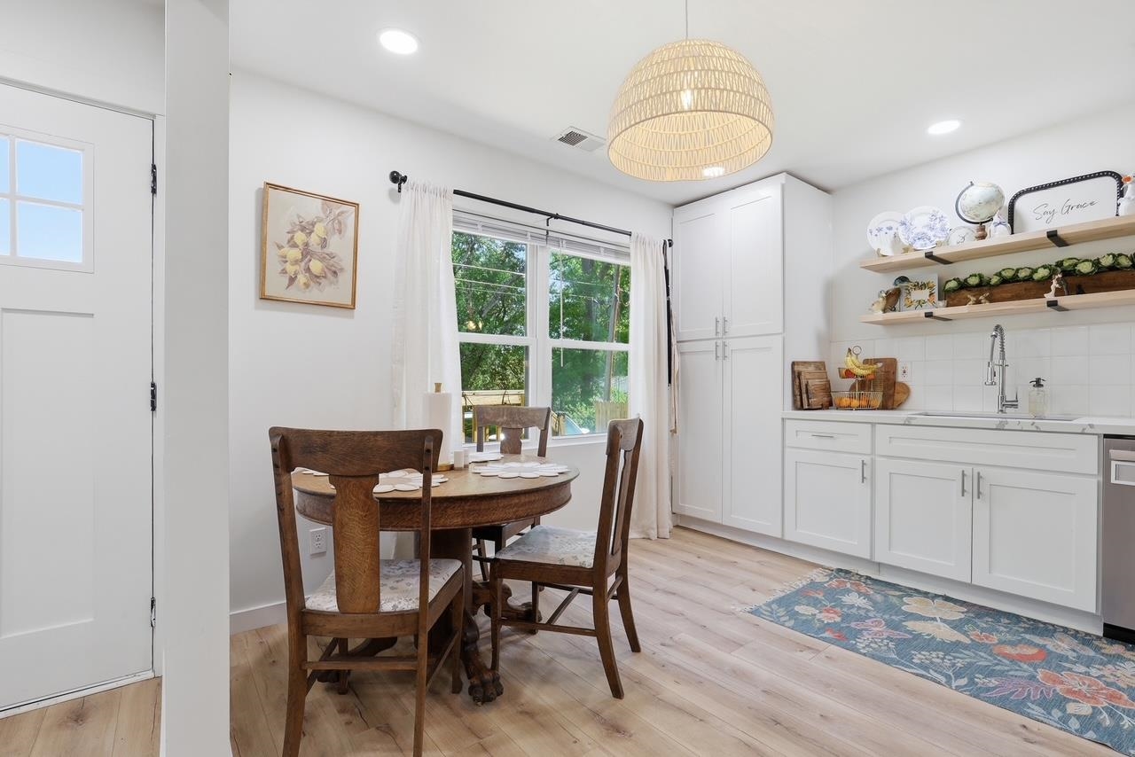 15 Littlejohn Street Inman, SC 29349 - Photo 8 of 25