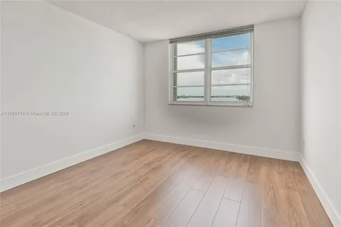 $535,000 | 300 Bayview Drive, Unit 716, Sunny Isles Beach, FL 33160