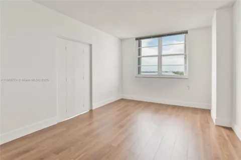 $535,000 | 300 Bayview Drive, Unit 716, Sunny Isles Beach, FL 33160