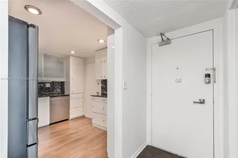 $535,000 | 300 Bayview Drive, Unit 716, Sunny Isles Beach, FL 33160