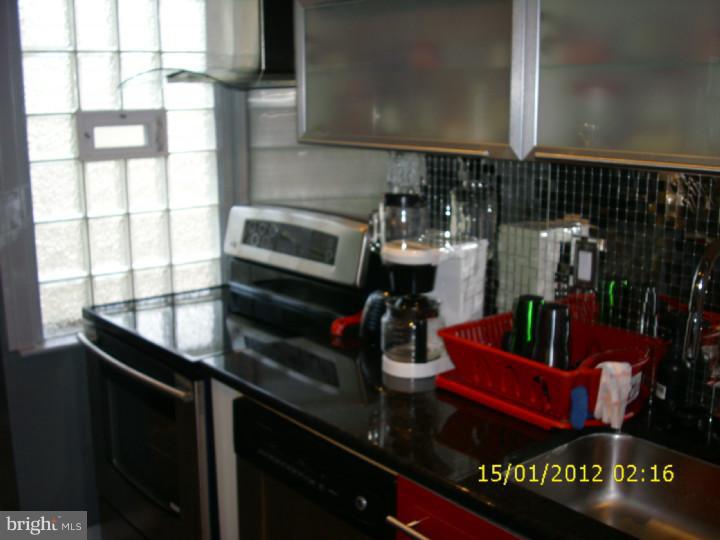 5039 Copley Road Philadelphia, PA 19144 - Photo 12 of 18 Kitchen