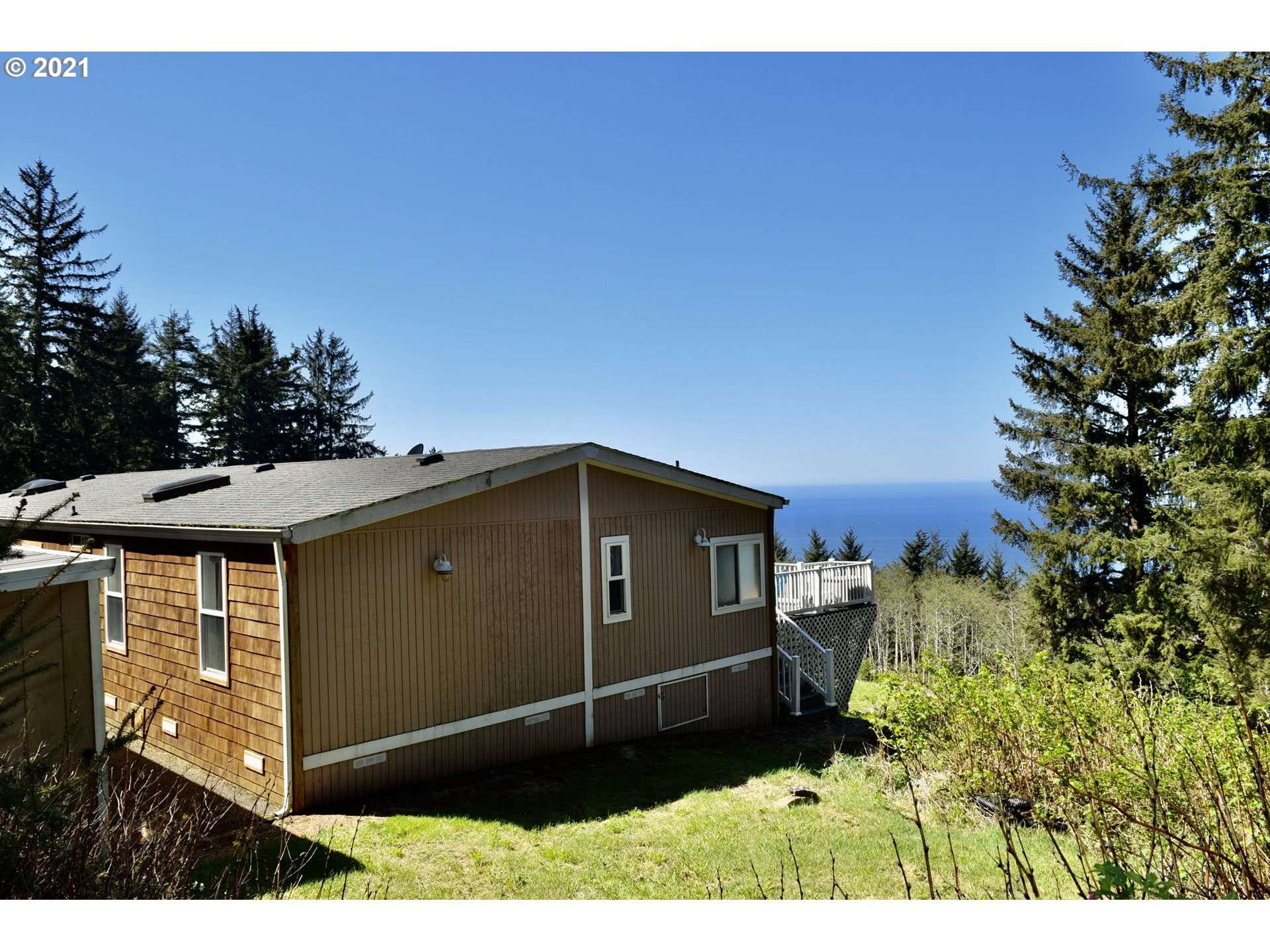 27290 Herman Road Gold Beach, OR 97444 - Photo 17 of 18
