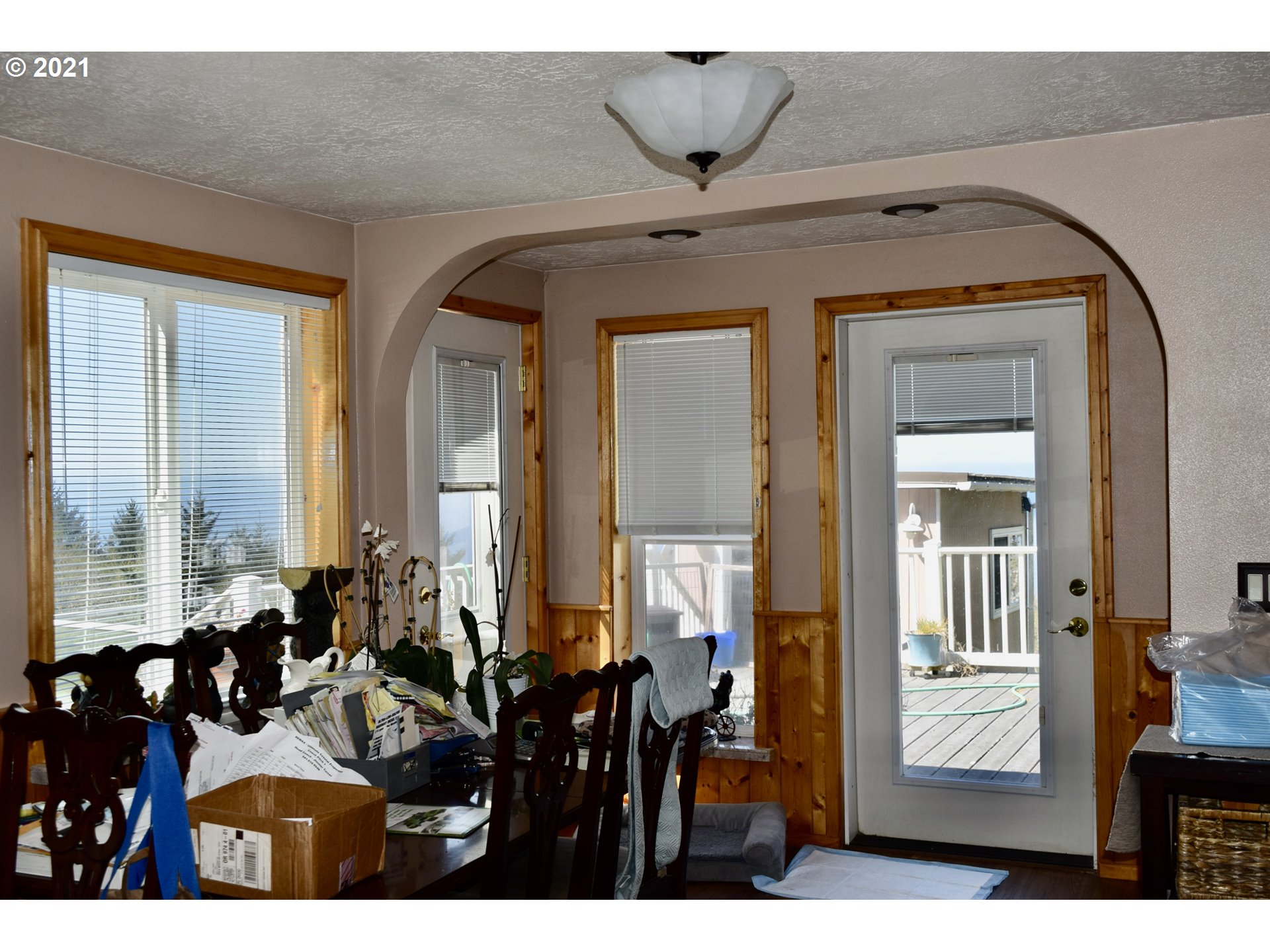 27290 Herman Road Gold Beach, OR 97444 - Photo 9 of 18