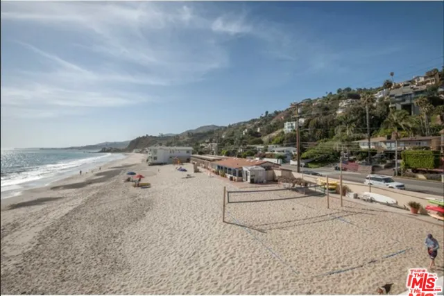 $18,000 | 3850 Rambla Orienta, Malibu, CA 90265