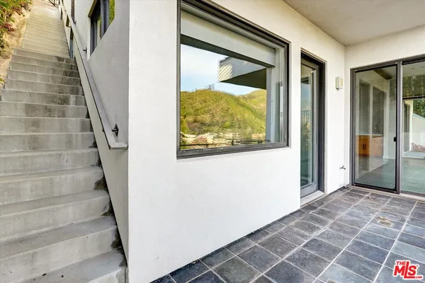 $18,000 | 3850 Rambla Orienta, Malibu, CA 90265
