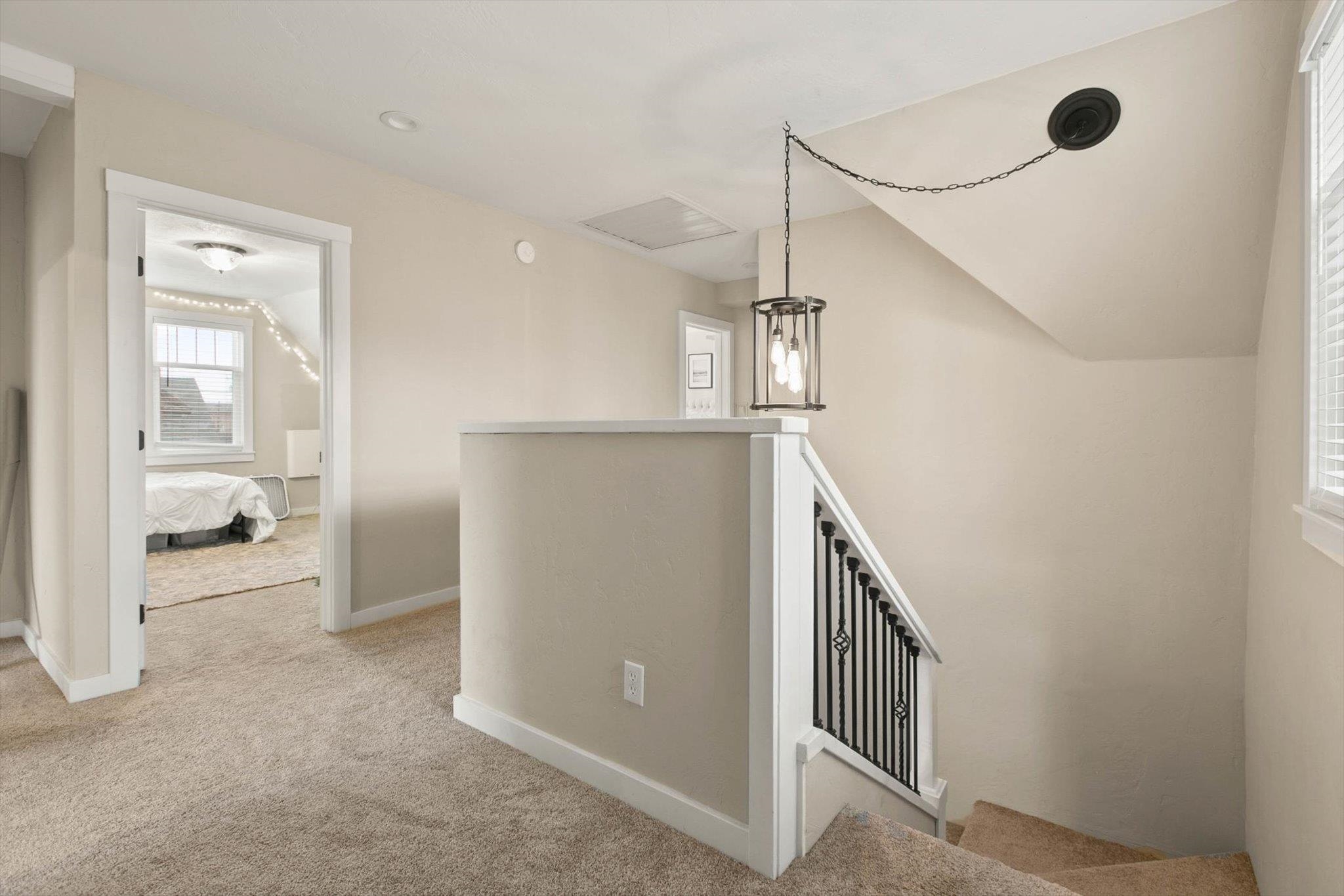 734 East Indiana Avenue Spokane, WA 99207 - Photo 16 of 31