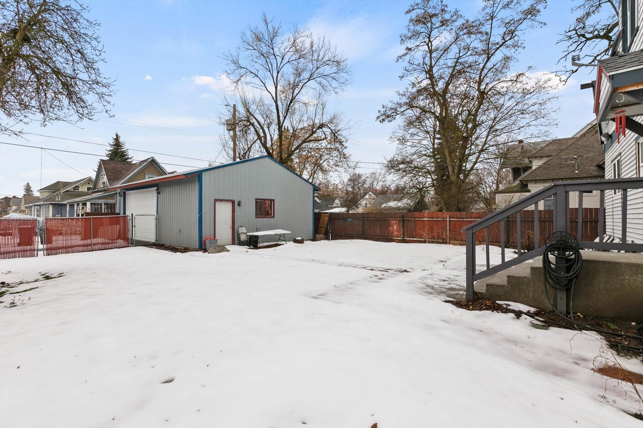 734 East Indiana Avenue Spokane, WA 99207 - Photo 28 of 31