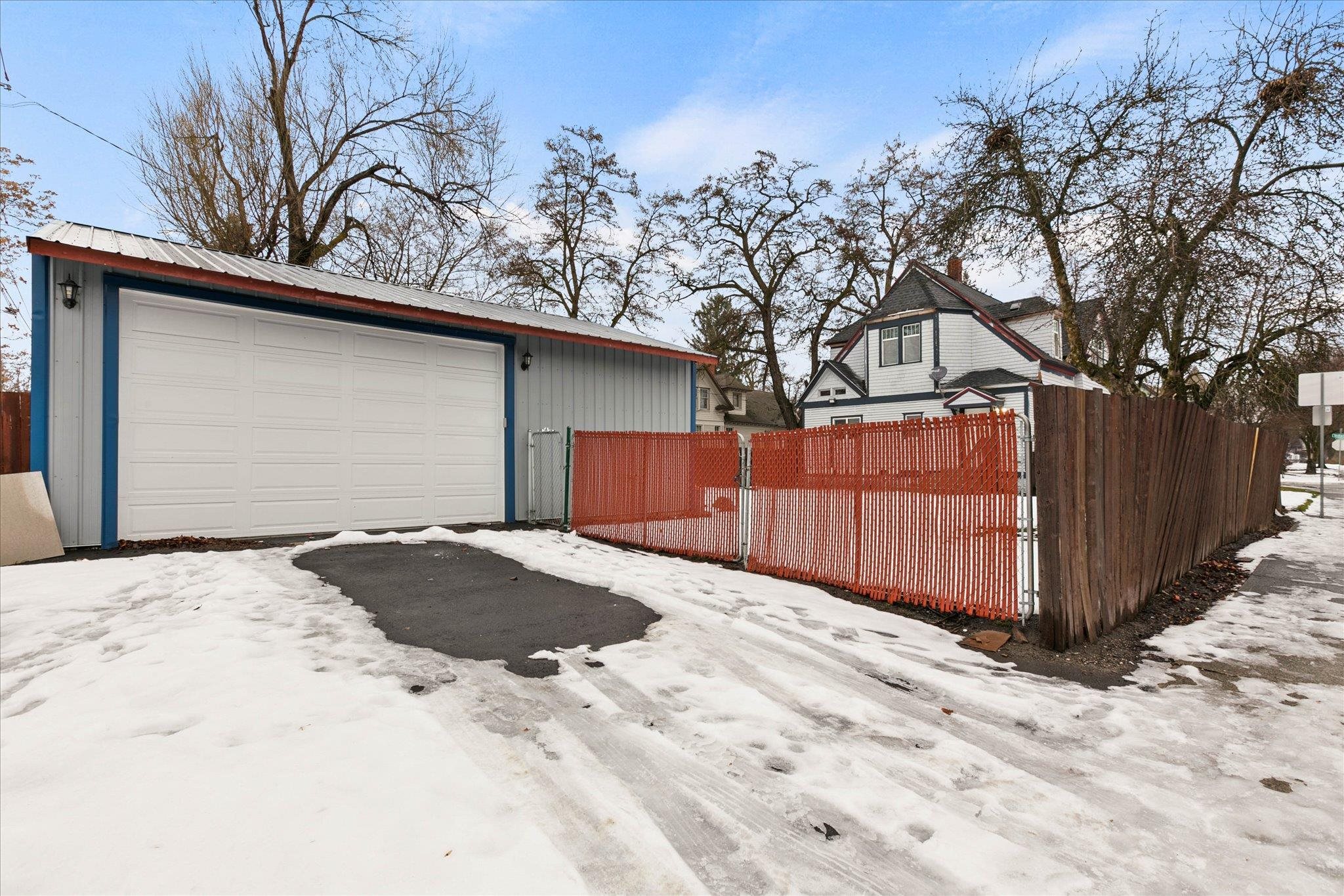 734 East Indiana Avenue Spokane, WA 99207 - Photo 30 of 31