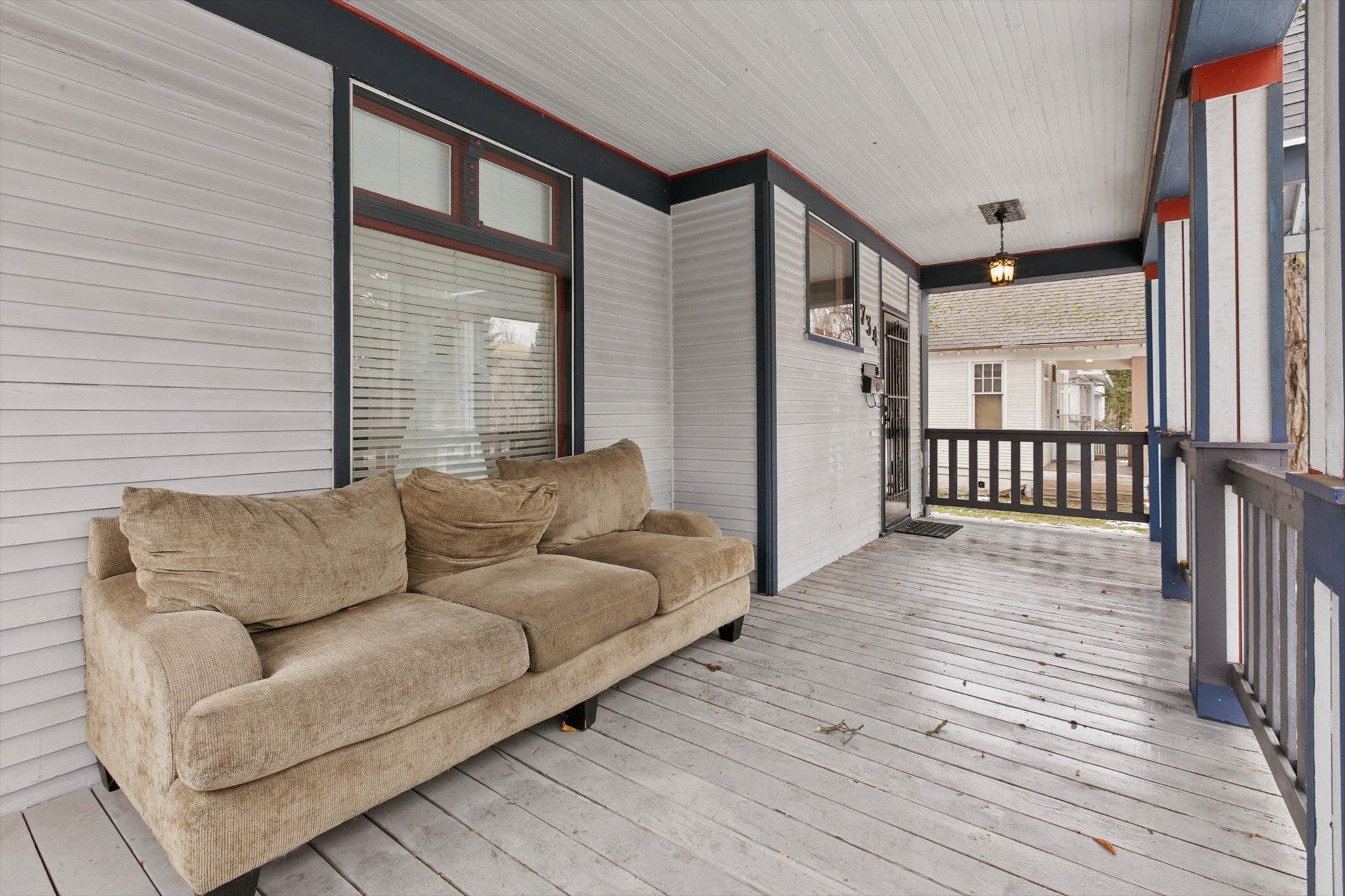 734 East Indiana Avenue Spokane, WA 99207 - Photo 3 of 31