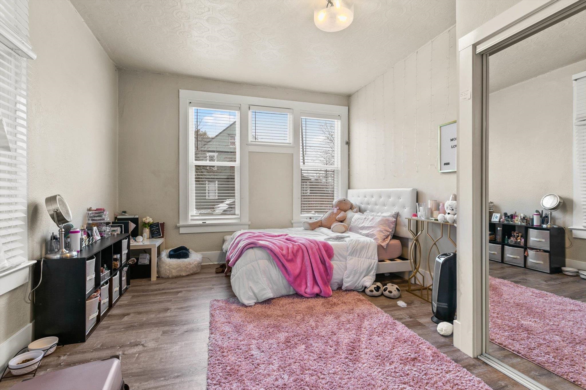 734 East Indiana Avenue Spokane, WA 99207 - Photo 7 of 31