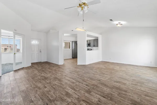 $380,000 | 1049 Barrington Avenue, Rosamond, CA 93560