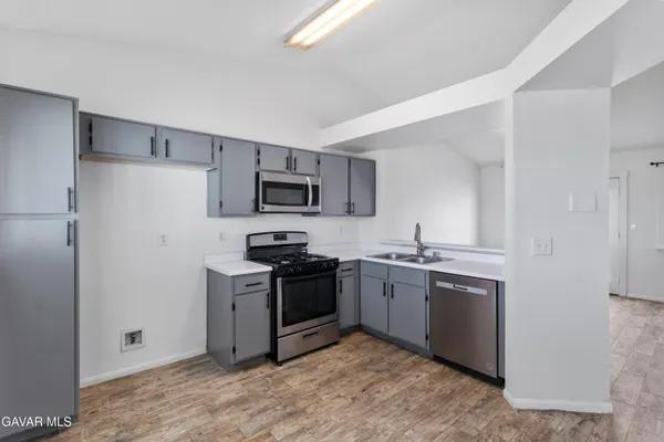 $380,000 | 1049 Barrington Avenue, Rosamond, CA 93560