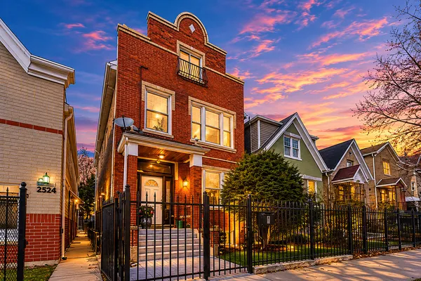 $499,000 | 2522 West Haddon Avenue, Chicago, IL 60622