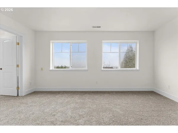 $650,000 | 5022 Southeast 141st Place, Portland, OR 97236