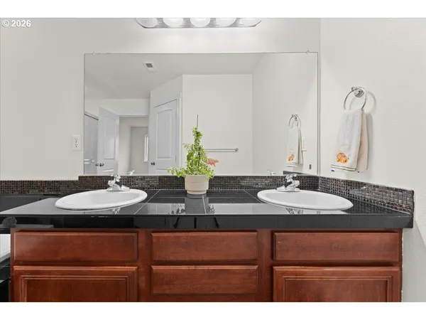 $650,000 | 5022 Southeast 141st Place, Portland, OR 97236