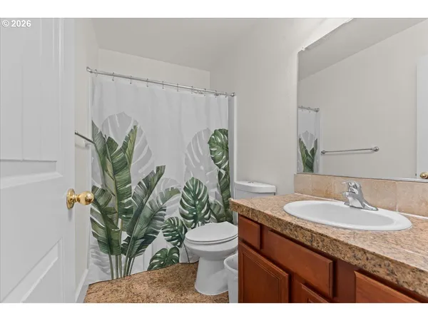 $650,000 | 5022 Southeast 141st Place, Portland, OR 97236