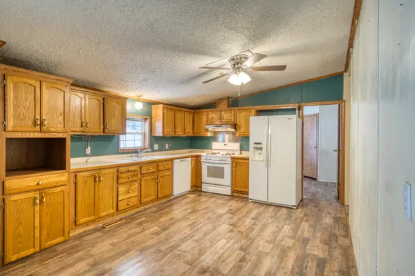 $165,000 | 1041 South Poplar Avenue, White Cloud, MI 49349