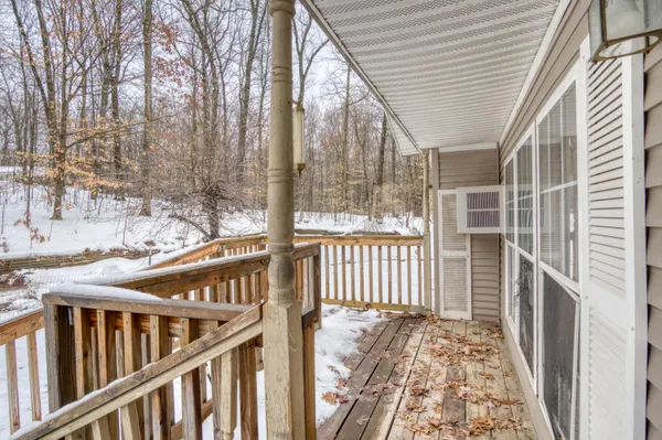 $165,000 | 1041 South Poplar Avenue, White Cloud, MI 49349