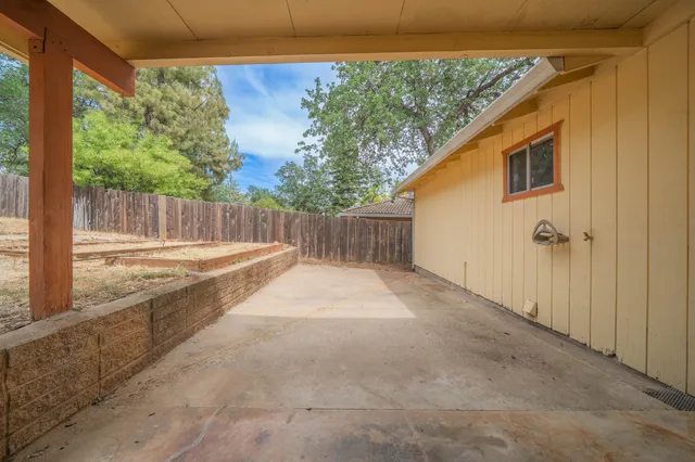 $339,000 | 2760 Shasta Street, Redding, CA 96001