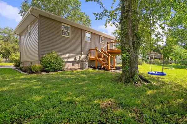 $315,000 | 305 West South Street, Spring Hill, KS 66083