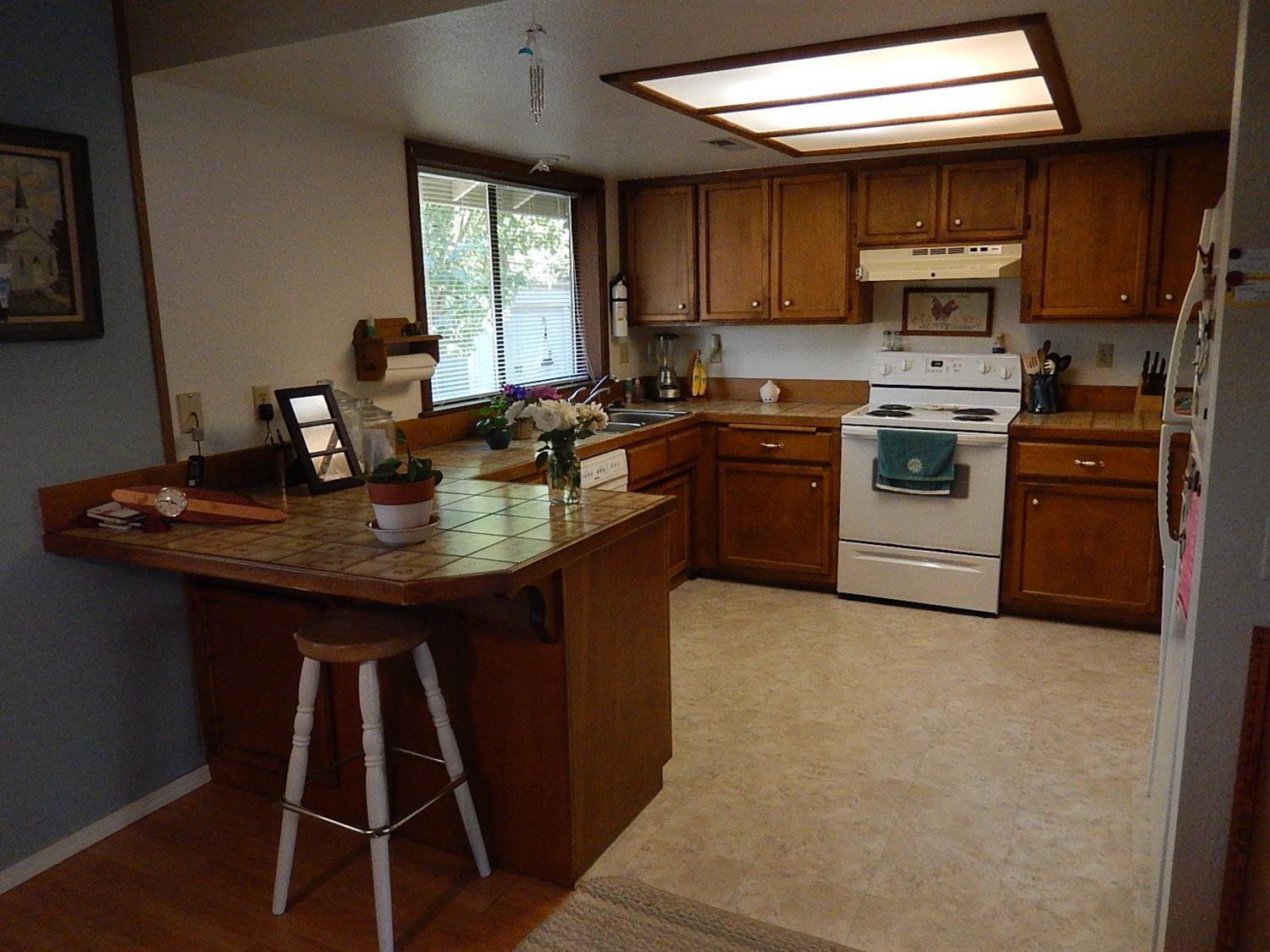 892 Hopkins Road Central Point, OR 97502 - Photo 9 of 22 Additional Photo