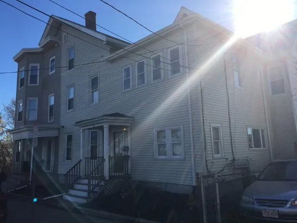 $2,750 | 20 Benedict Street, Unit 3, Somerville, MA 02145