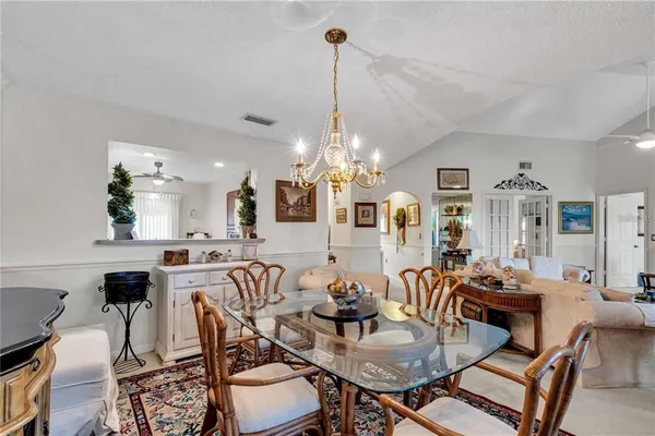 $2,500 | 6101 34th Street West, Unit 27C, Bradenton, FL 34210