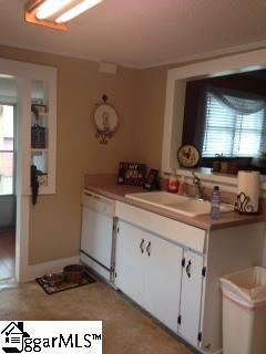36 Gosnell Avenue Inman, SC 29349 - Photo 9 of 17