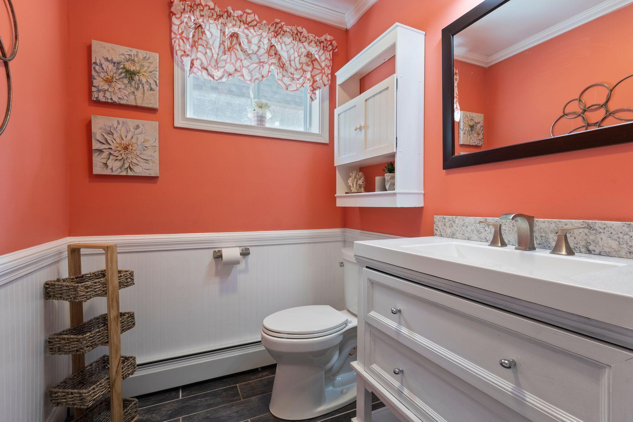218 Holmes Road Scarborough, ME 04074 - Photo 8 of 48 218_Holmes_Rd_08
