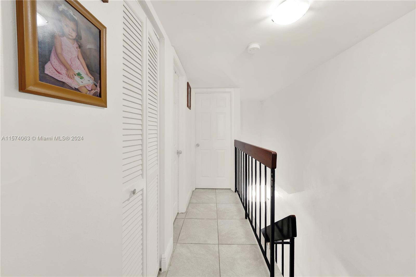 10810 Northwest 7th Street, Unit 6B Miami, FL 33172 - Photo 11 of 19 a view of wooden floor