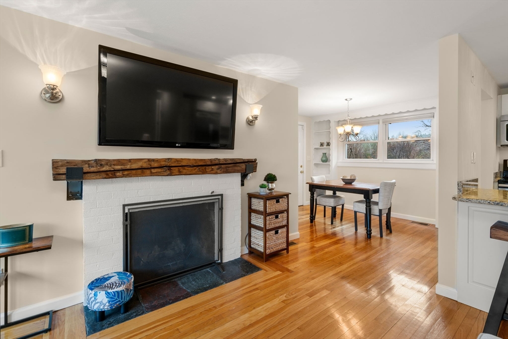 25 Martindale Road Randolph, MA 02368 - Photo 5 of 27 Gallery Image 5