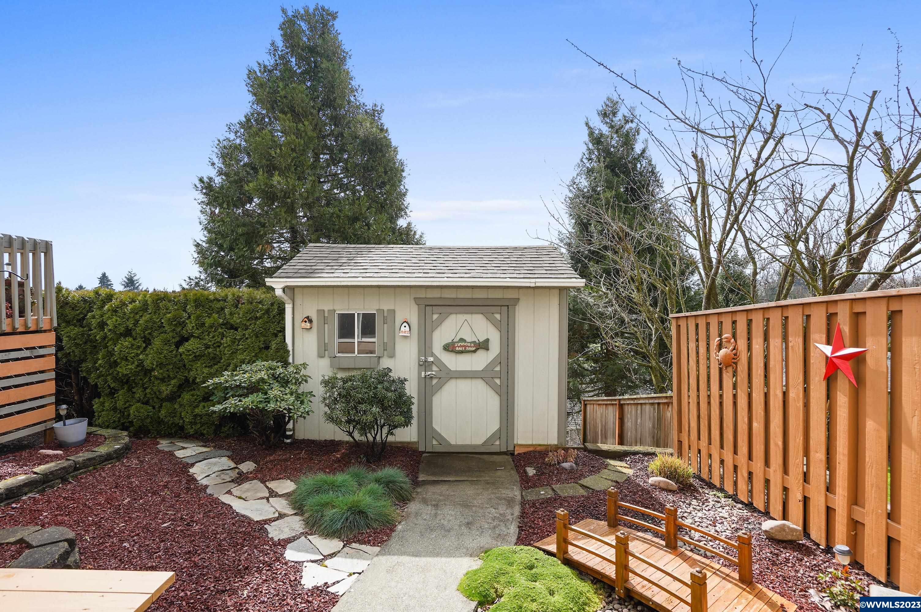 1476 Horizon Ridge Drive Northeast Keizer, OR 97303 - Photo 35 of 39