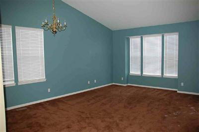 906 Deer Valley Road Holly, MI 48442 - Photo 2 of 13 20211881-1.JPG