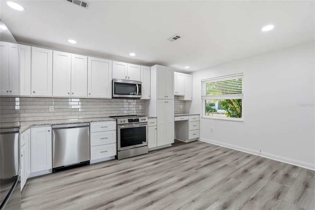 379 South McMullen Booth Road, Unit 75 Clearwater, FL 33759 - Photo 12 of 67