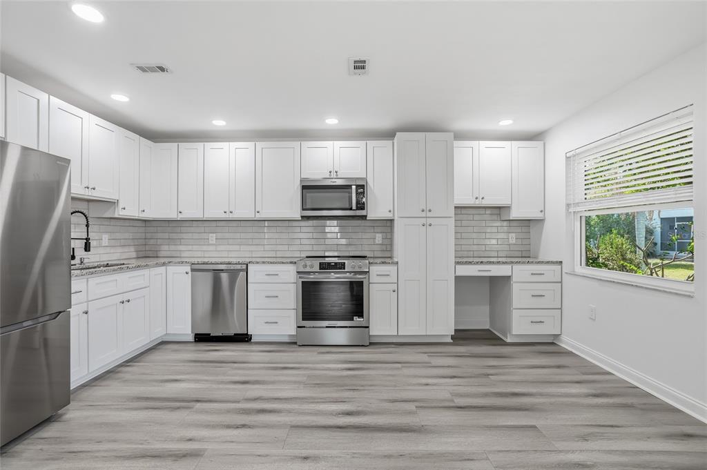 379 South McMullen Booth Road, Unit 75 Clearwater, FL 33759 - Photo 13 of 67