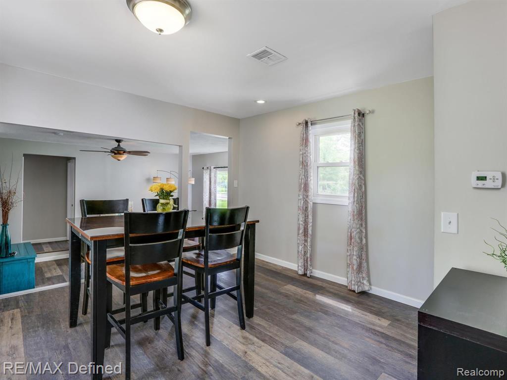 3351 Grant Road Rochester Hills, MI 48309 - Photo 5 of 22