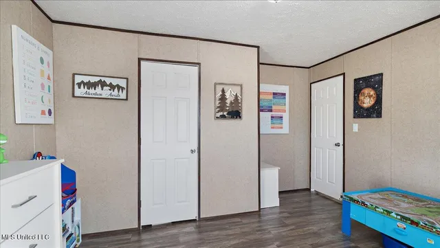 $215,000 | 2125 Seaton Road, Raymond, MS 39154