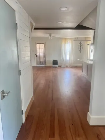 $200,000 | 559 South Madison Street, La Grange, TX 78945