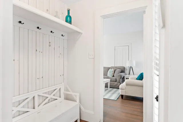 $3,500,000 | 35 New York Avenue, Oak Bluffs, MA 02557